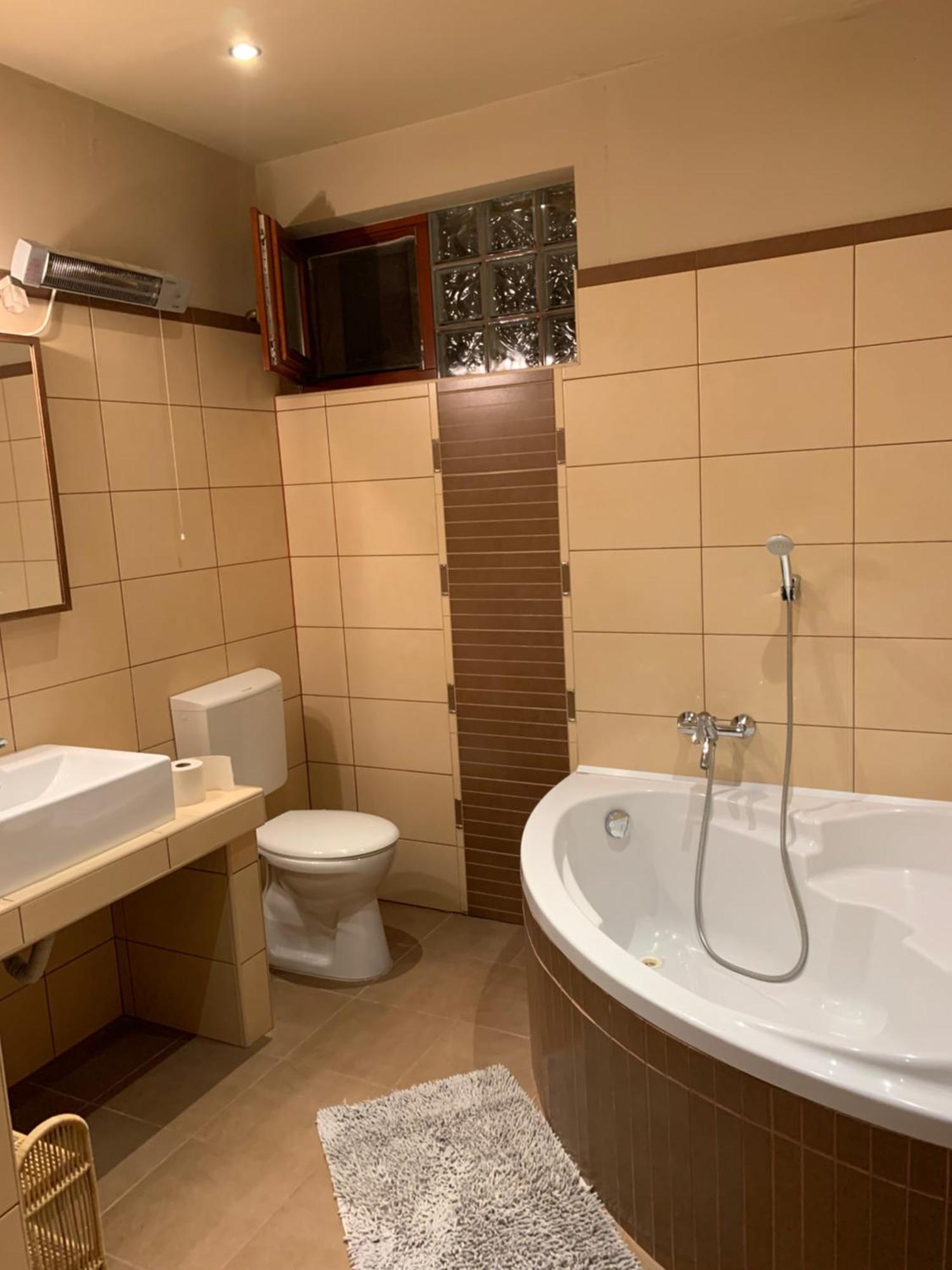 Bb Szabo Villa Balatonboglár Buitenkant foto