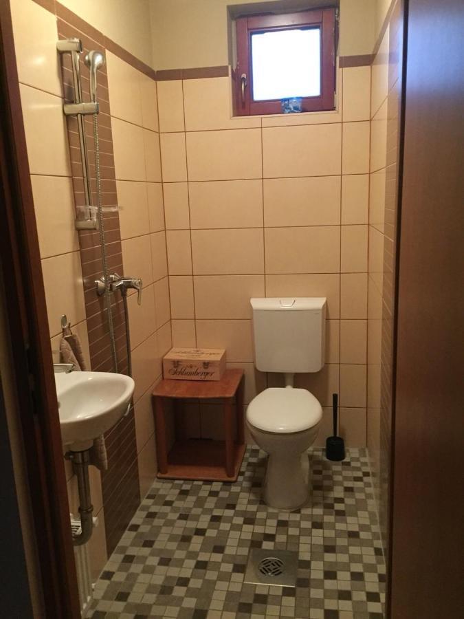 Bb Szabo Villa Balatonboglár Buitenkant foto